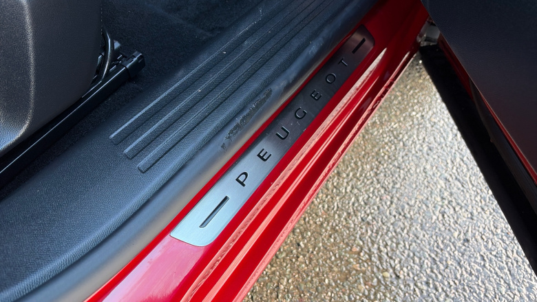 Peugeot 2008 100kW GT Premium 50kWh 5dr Auto Electric Estate